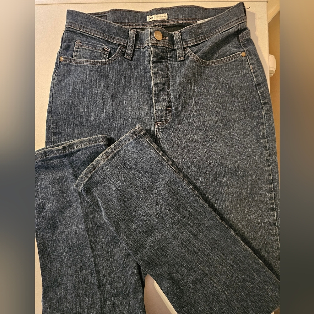 Women's Lee At The Waist Blue Jeans Size 8 Long